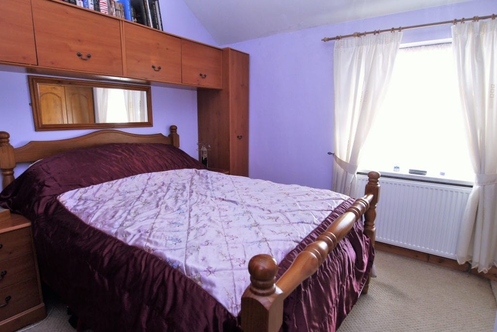 27 St. Johns Road, Doncaster - Bedroom 1