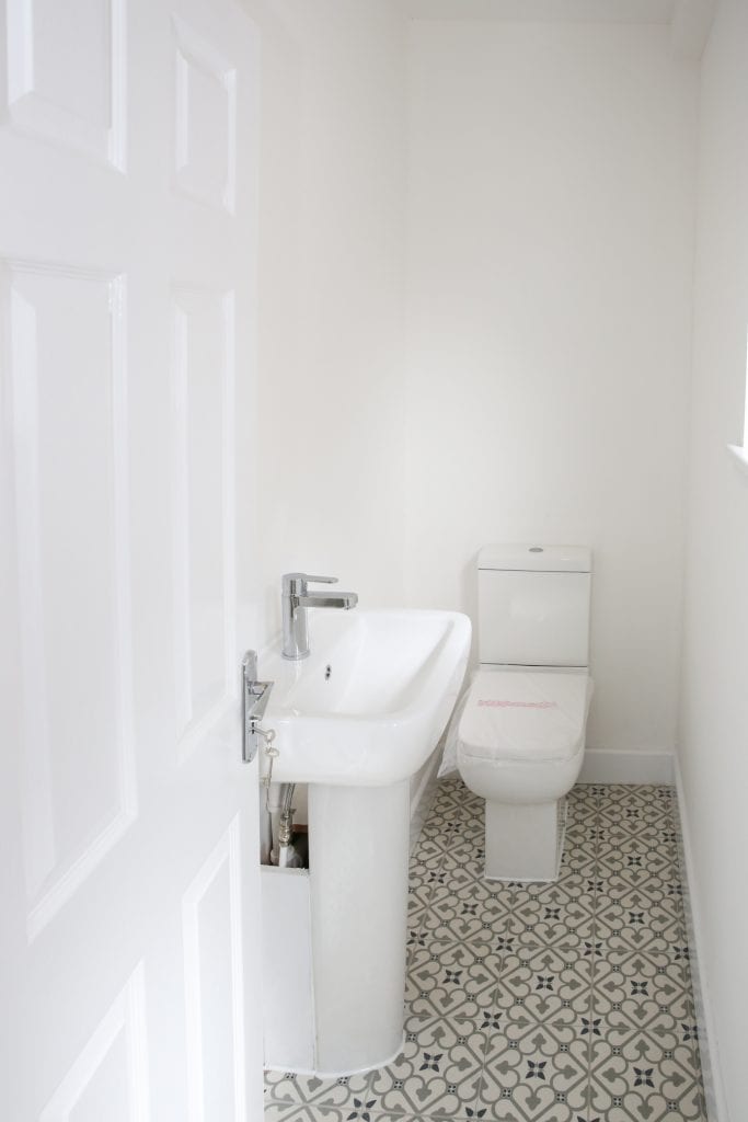 Downstairs Toilet - Meadow Avenue, Ripley, Derbyshire