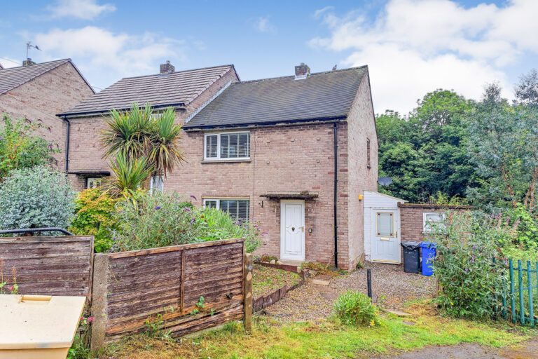 Crag View Crescent, Oughtibridge, Sheffield, S35 0GD