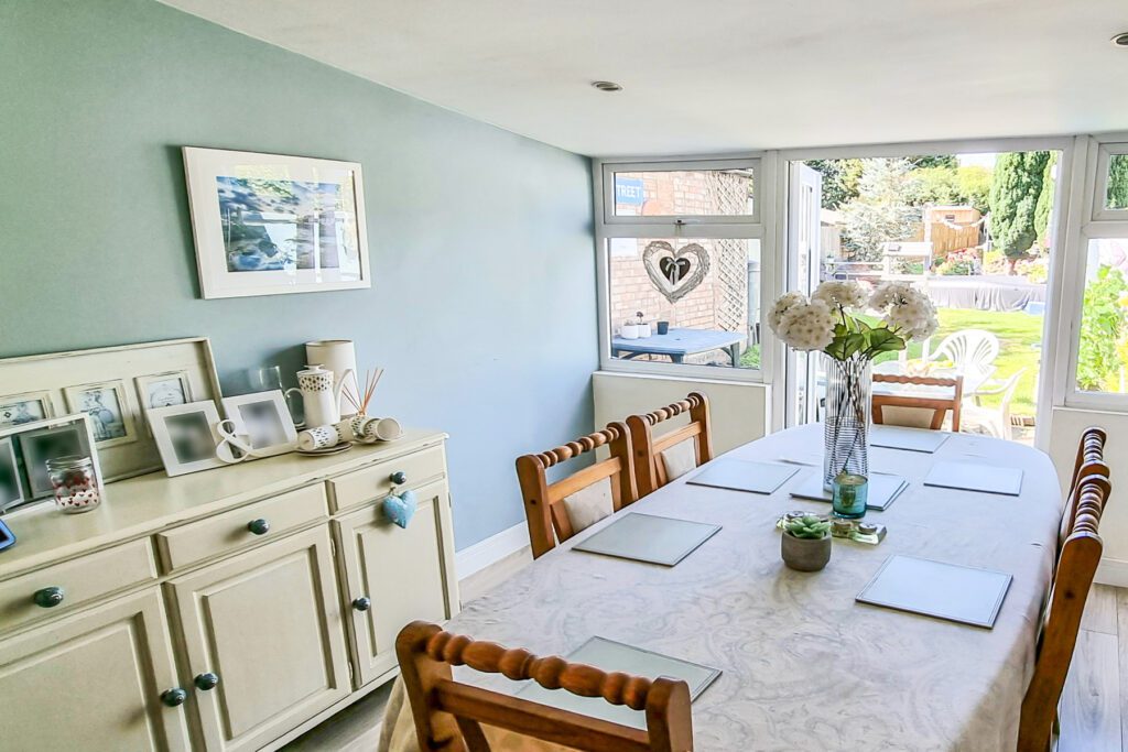 Leicester Road - Dining Room