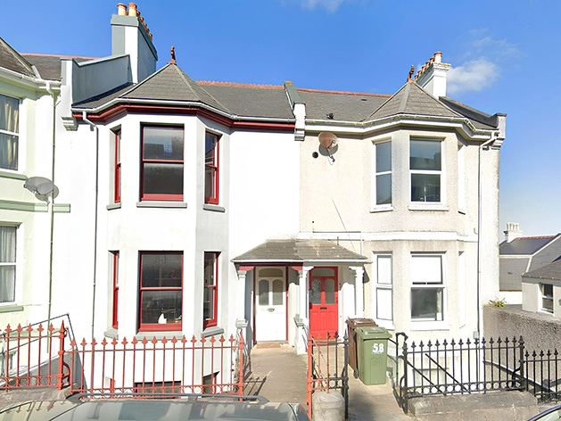 1st Floor Flat Sold Fast Through Property Solvers
