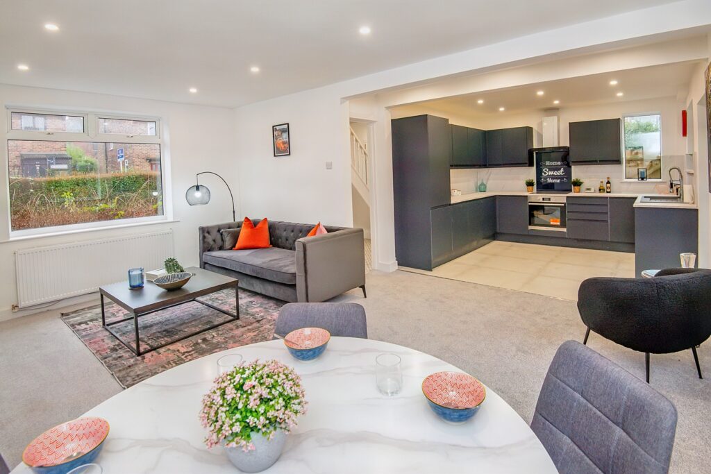 Manor Road - Dining area