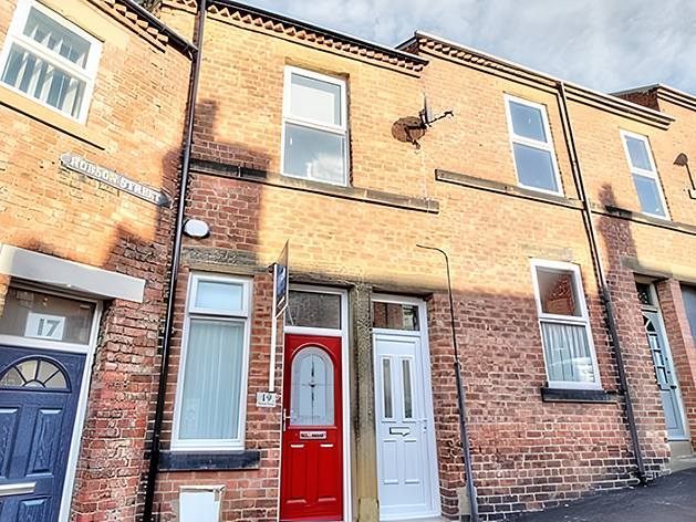 Mid-Terrace House in Newcastle Sold Fast to Property Solvers