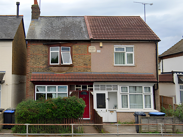 Terraced House in Staines-on-Thames Sold Quickly via Property Solvers