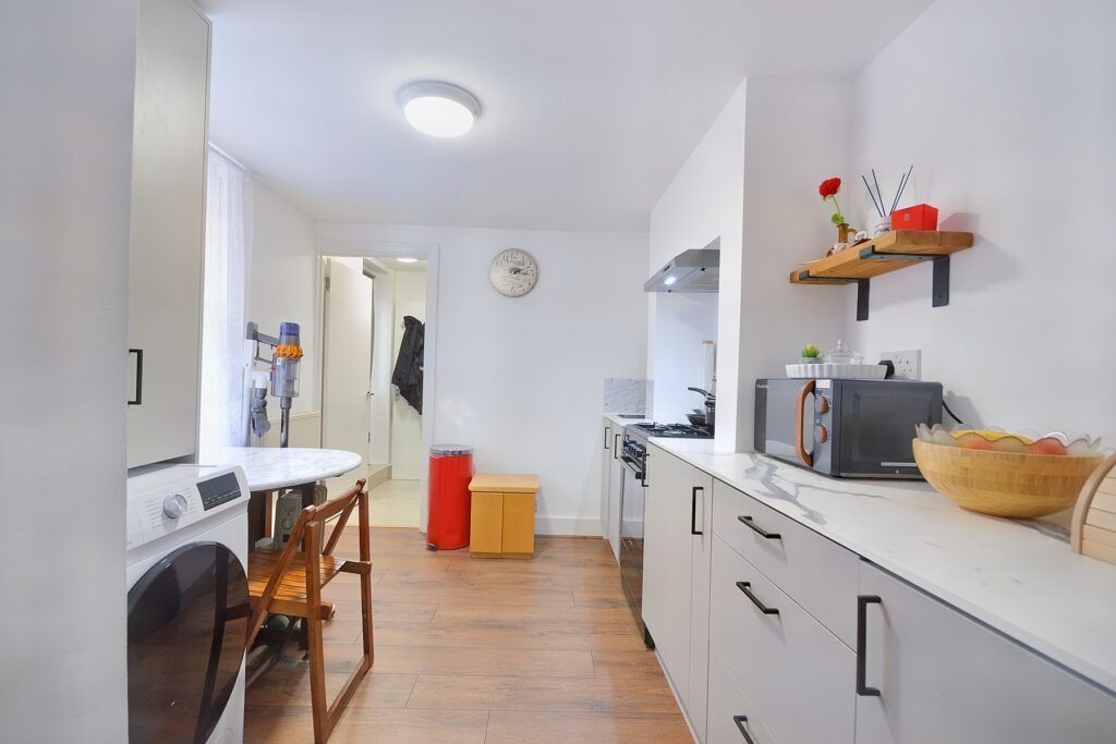 Denzil Road - Kitchen