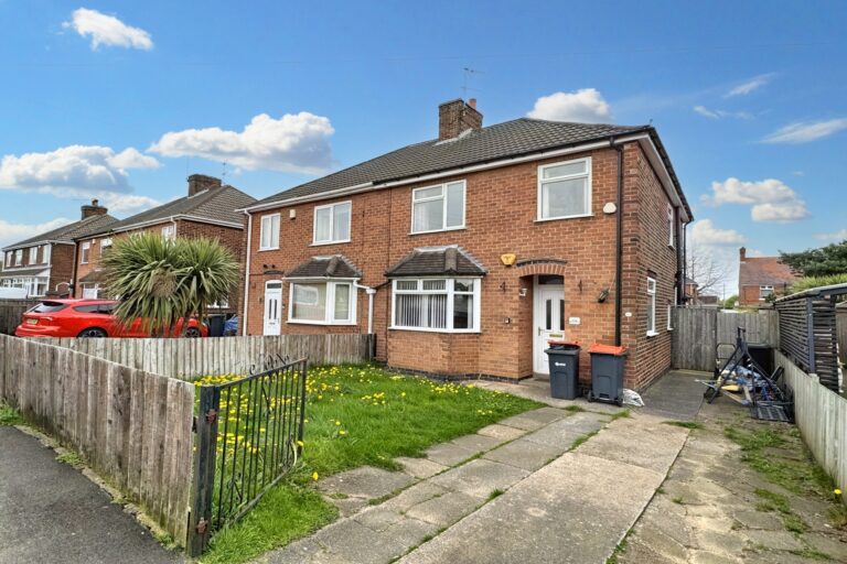 Cherry Avenue, Kirkby in Ashfield, Nottinghamshire, NG17 8HH