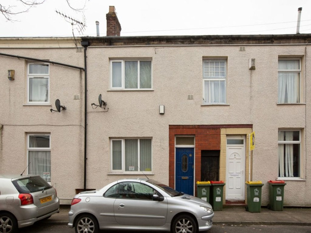 Buy-to-Let Property in Preston Sold Fast Through Property Solvers Auctions
