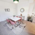 Bloemfontein Street- Overview of Dining Room