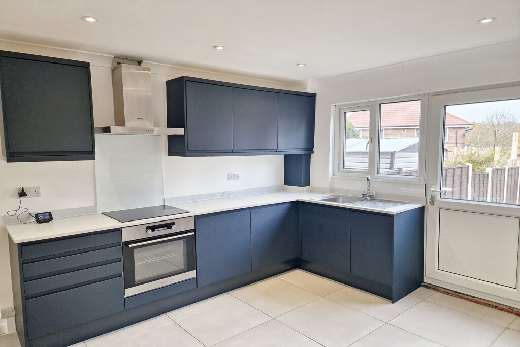 Lindsay Drive- Kitchen