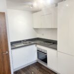 Landmark Waterfront West - Kitchen