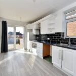 Western Drive - Kitchen