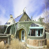 Earthships