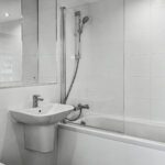 JQ Rise - Bathroom